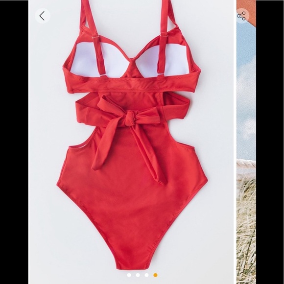 Cupshe One Piece - Picture 3 of 3